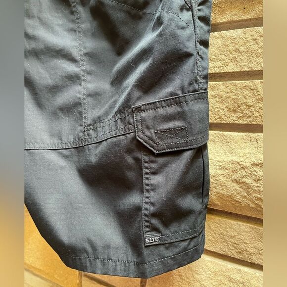 5.11 Tactical WOMEN'S TACLITE® PRO 9" RIPSTOP SHORT Dark Navy Blue size 18 - Picture 10 of 14